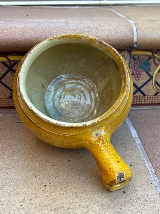 Jarra de barro antigua