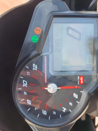 APRILIA DORSODURO 750, 92CV, Etiqueta Ambiental C