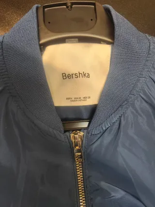 Chaqueta Bomber Bershka Azul