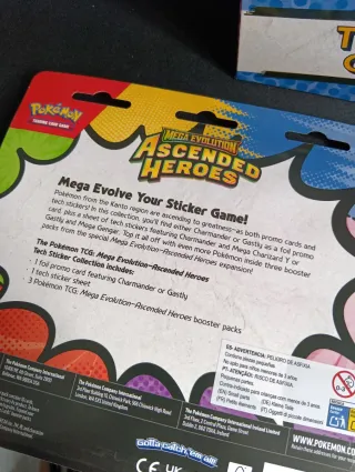 Blíster 3 sobres Pokémon Héroes Ascendentes INGLÉS