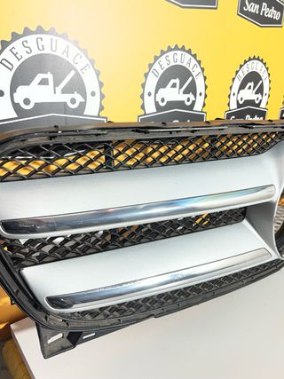 Rejilla Frontal Mercedes Clase B