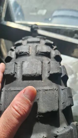 Naumatico Michellin Anakee Wild 140/80/18