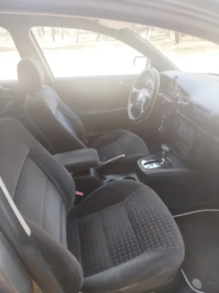 VW Volkswagen Passat 2003