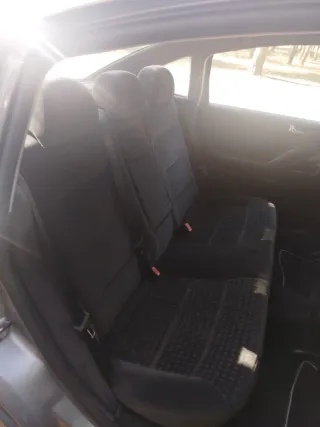 VW Volkswagen Passat 2003