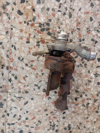 Turbo compresor y válvula GR