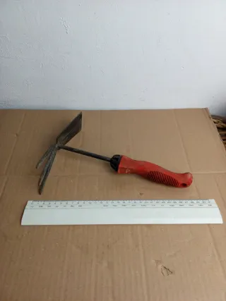 Azada - Rastrillo de Jardín