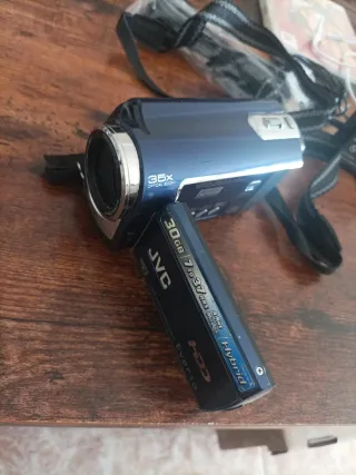 Videocámara JVC Everio HDD 30GB Azul