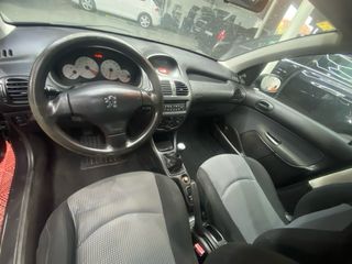 Peugeot 206 2005