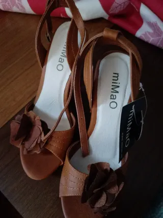 Sandalias de tacón Mimao