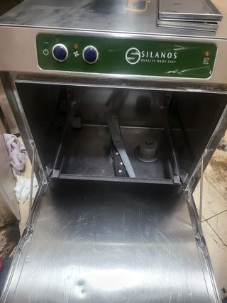 Lavavajillas Silanos industrial solo 3 años