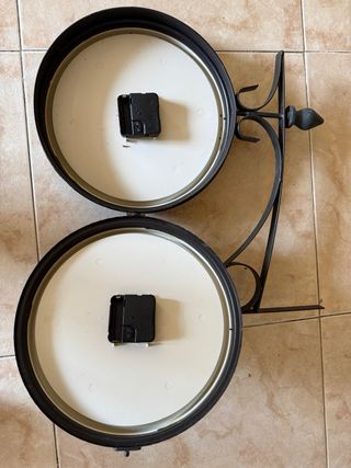 2 Relojes dobles de Pared Estilo Antiguo