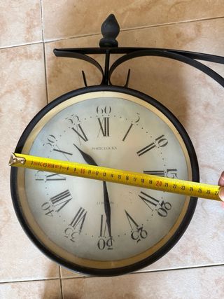 2 Relojes dobles de Pared Estilo Antiguo