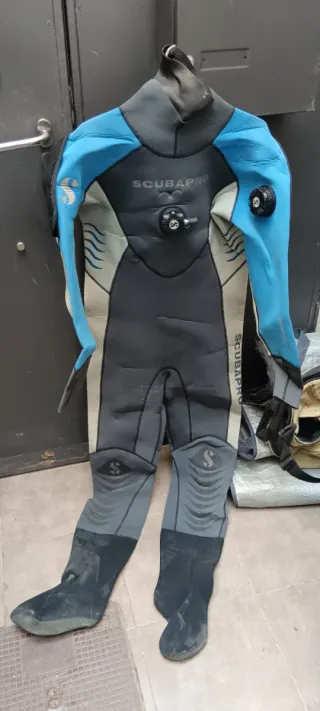 Traje de buceo seco Scubapro