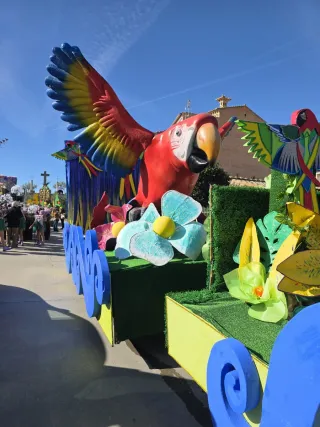 Carroza Carnaval Loro/guacamayo Gigante