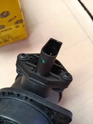 HELLA 8ET 009 149-361 Medidor de Masa de Aire