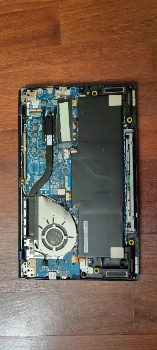 ASUS ZenBook 14 (UX434F)