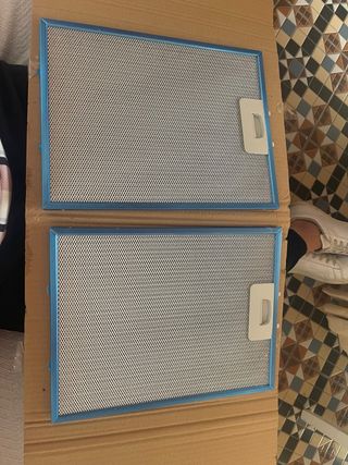 Se vende dos rejillas de campanas por estrenar