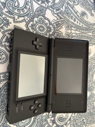 Nintendo ds lite y juegos