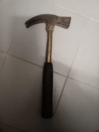 •LOTE DE 3 MARTILLOS