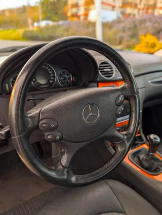 Mercedes-Benz  CLK 2004