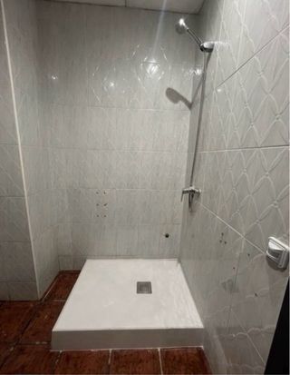 Reformas/ cambio de bañera/ fontaneria/ yeso/ etc