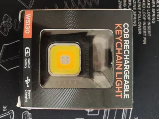 Linterna portátil recargable mini 800 lumens