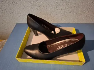 Zapato de tacon