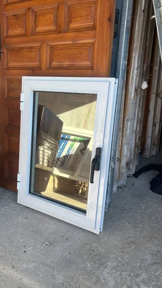 Ventana de aluminio