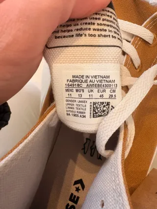 Scarpe da tennis converse color senape