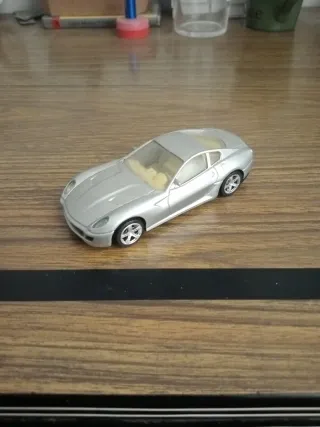 Ferrari 599 GTB Fiorano Plata