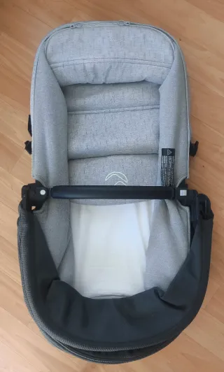 Silla de paseo Jane Muum + Capazo.
