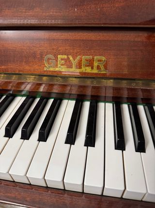 Piano Geyer