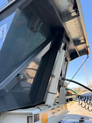 Semirremolque Benalu 22.8m3