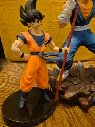 Action Figure Vegeta + Goku
