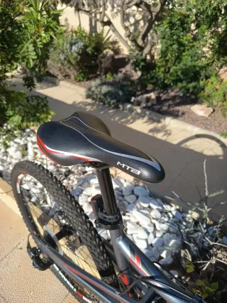 Bicicleta Moma Equinox 27,5