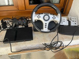 PlayStation 2 Negra + Volante y Pedales