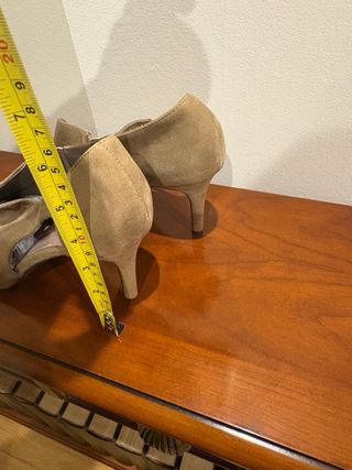 Zapatos piel UNIT peep toes Talla 40