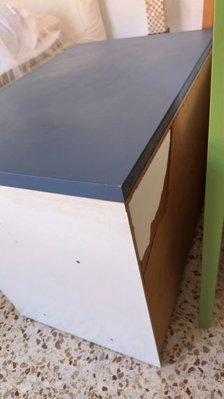 Mueble de tv antiguo en buen estado