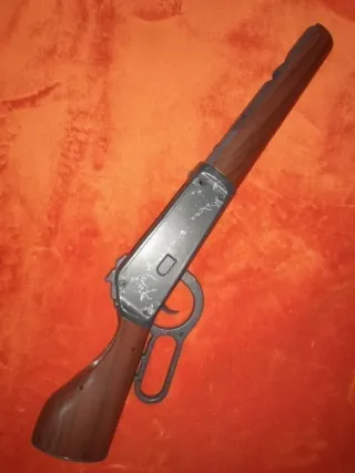 2 Rifles(imitación)NUEVOS con palanca,gatillo Wii