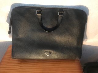 Portafolio Prada Negro