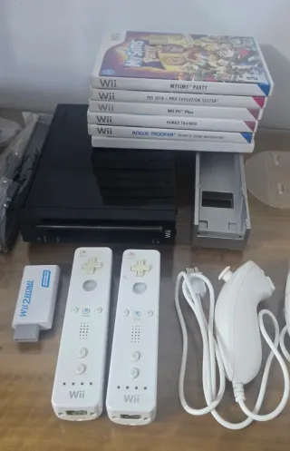 Nintendo Wii + 2 Mandos + Juegos