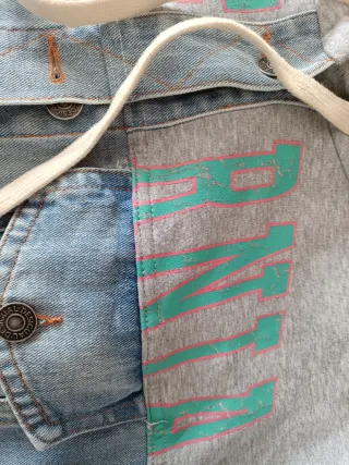 Cazadora Desigual Bugs Bunny XL