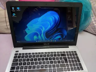 Portátil Asus i5 RAM 8GB Nvidia 2 GB