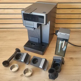 Cafetera FreeStyle Latte T con Nespresso, Dolce