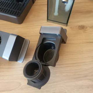 Cafetera FreeStyle Latte T con Nespresso, Dolce