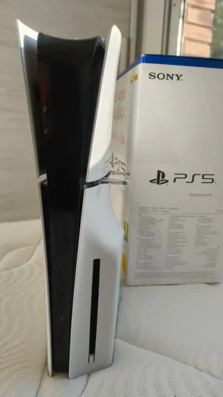 Play Satation 5 Slim