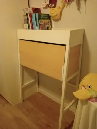 Escritorio madera y metal blanco