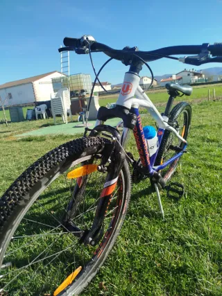 Bici MTB 24. Mondraker leader 24