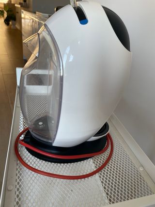 Cafetera Dolce Gusto DeLonghi Blanca