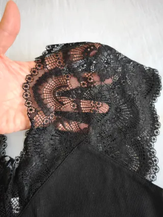 Camiseta negra encaje, XS, Morgan